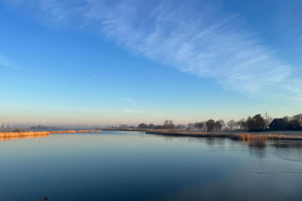 שיליג Hausboot Der Frieslaender Im Wangermeer מראה חיצוני תמונה